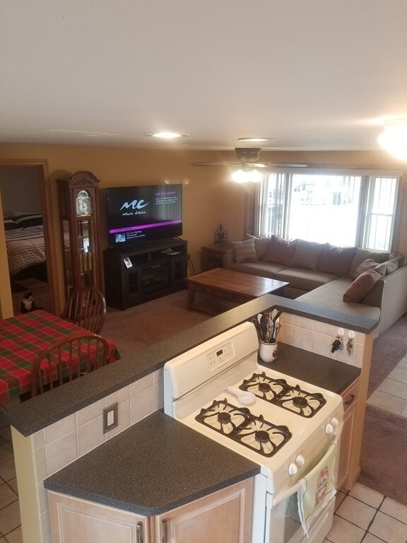 188 Southfield Dr, Brockton, MA 02302 - photo 2