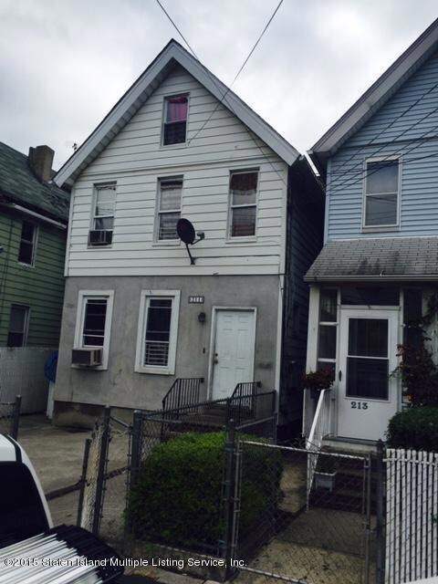 211 Jewett Ave, Staten Island, NY 10302 - photo 2