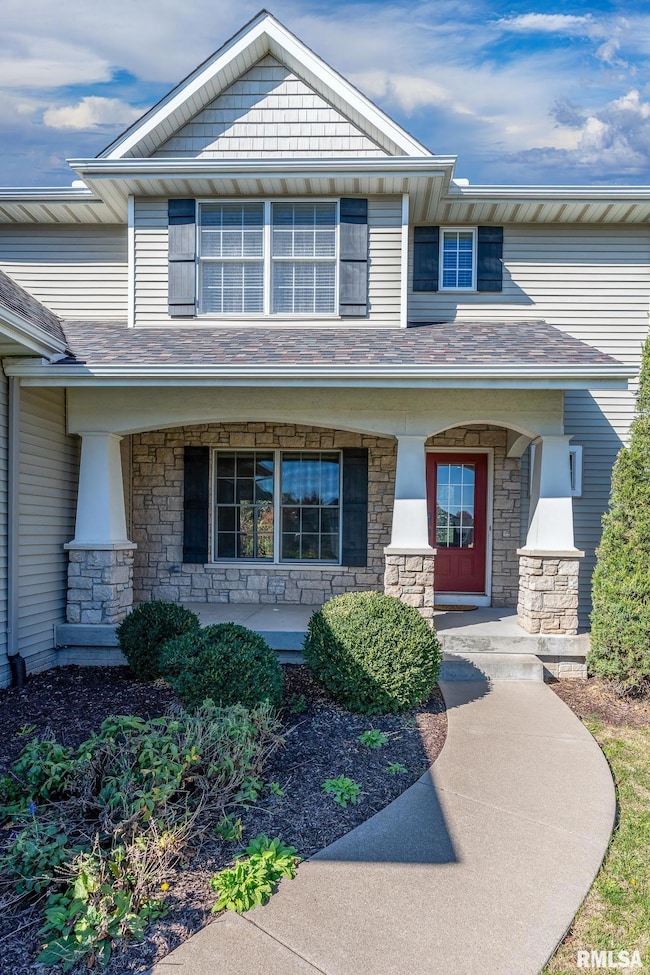 4084 Lilly Ct, Bettendorf, IA 52722 - photo 2