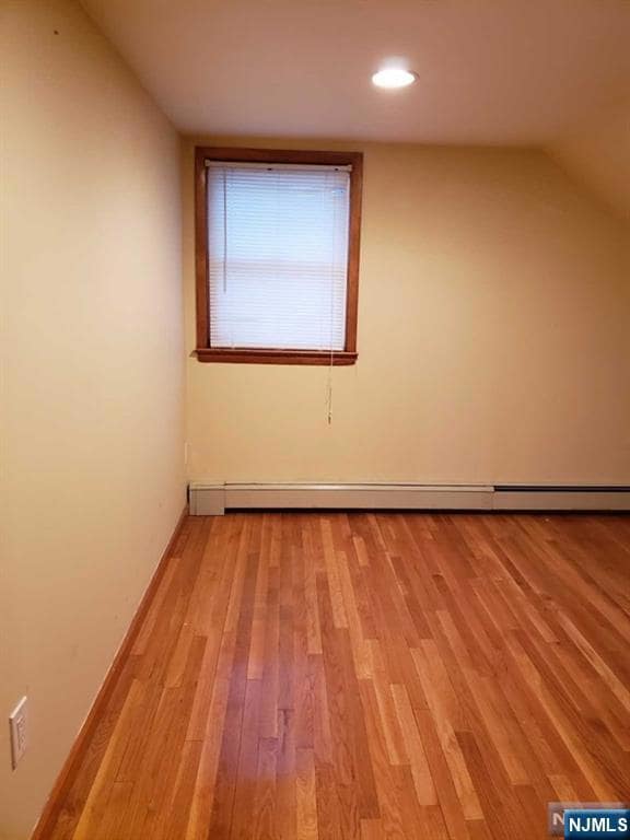 539 Market St unit 2, Elmwood Park, NJ 07407 - photo 7