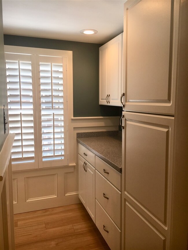 39 School St, Lincoln, NH 03251 - photo 6