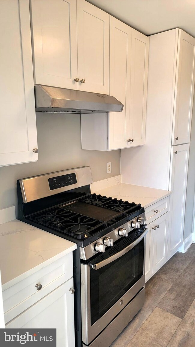 The Fountains unit 903, Alexandria, VA 22312 - photo 3