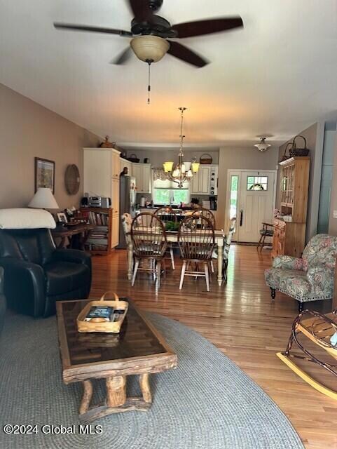 4 Flanders Ln, Bethlehem, NY 12159 - photo 2