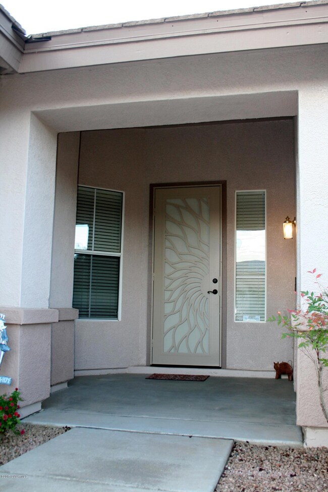 320 Latigo 003