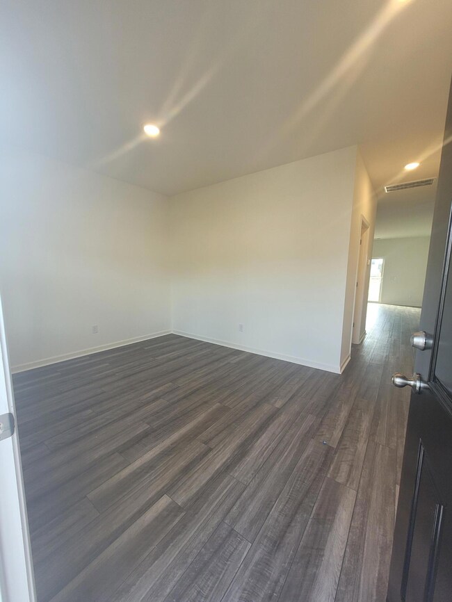 processed-e75ba550-1c3b-4c03-a918-9f1dd0