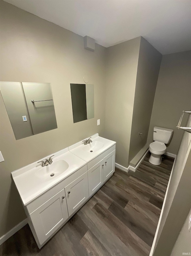 312 E 8th St, Bloomington, IN 47408 - photo 2