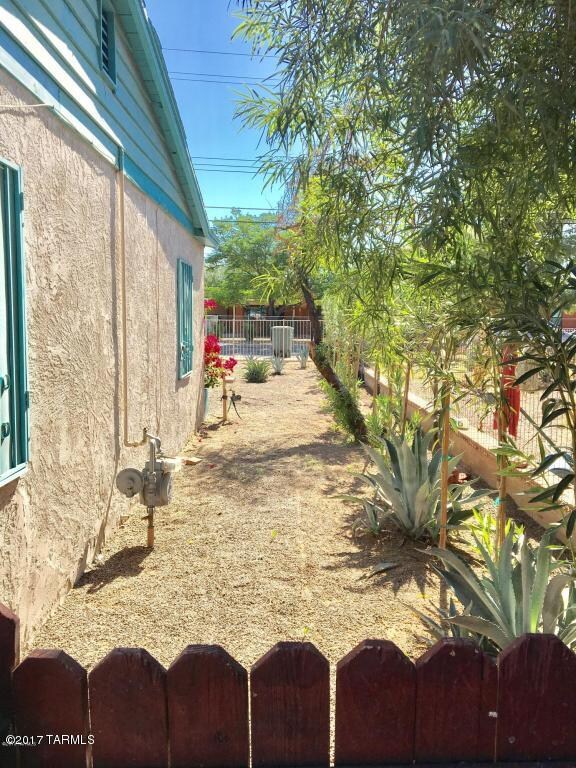 side yard