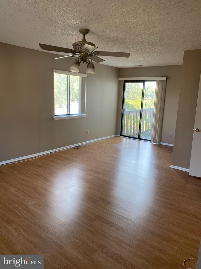 312 Hunter Ct unit 312, Marlton, NJ 08053 - photo 6