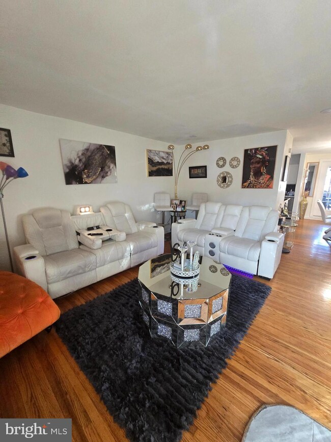 1107 Crestview Rd, Darby, PA 19023 - photo 7