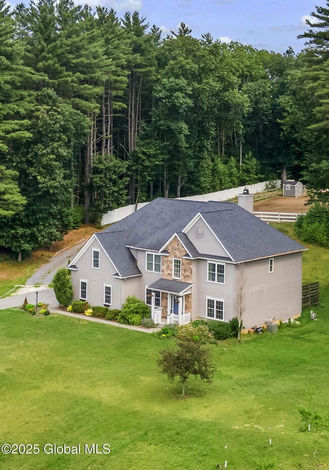 7 Anthony Ln, Saratoga Springs, NY 12866 - photo 2