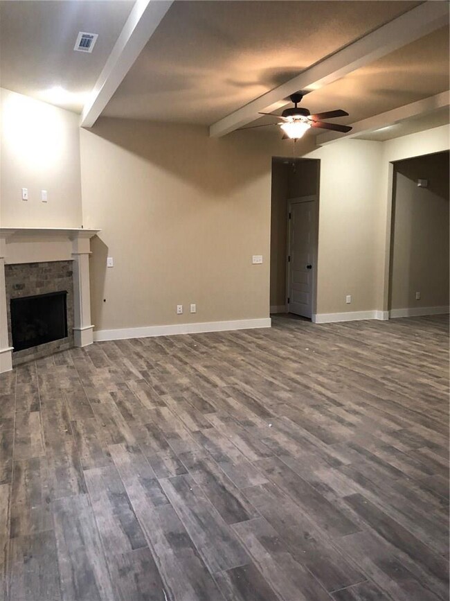 631 Captain Marshal St, Prairie Grove, AR 72753 - photo 5