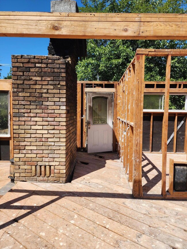 3749 Ricardo Ave, Redding, CA 96002 - photo 3