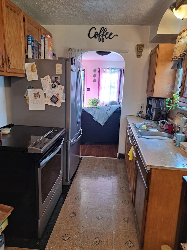 1316 E 16th Ave, Columbus, OH 43211 - photo 5