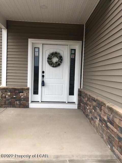 24 Berkeley St, Jenkins Township, PA 18640 - photo 6