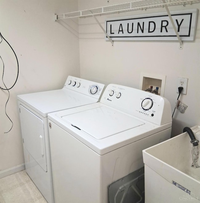 5320 Meadow Walk Ln, Cincinnati, OH 45247 - photo 7