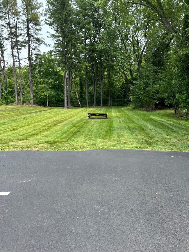 21 Wall St unit 1-E, Cromwell, CT 06416 - photo 4