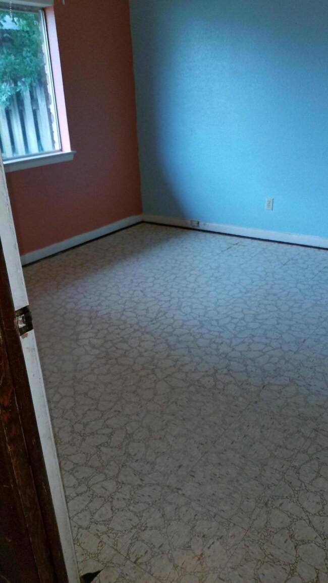 blue room