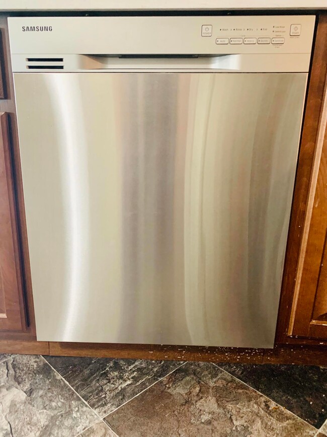 Stylish stainless appliances