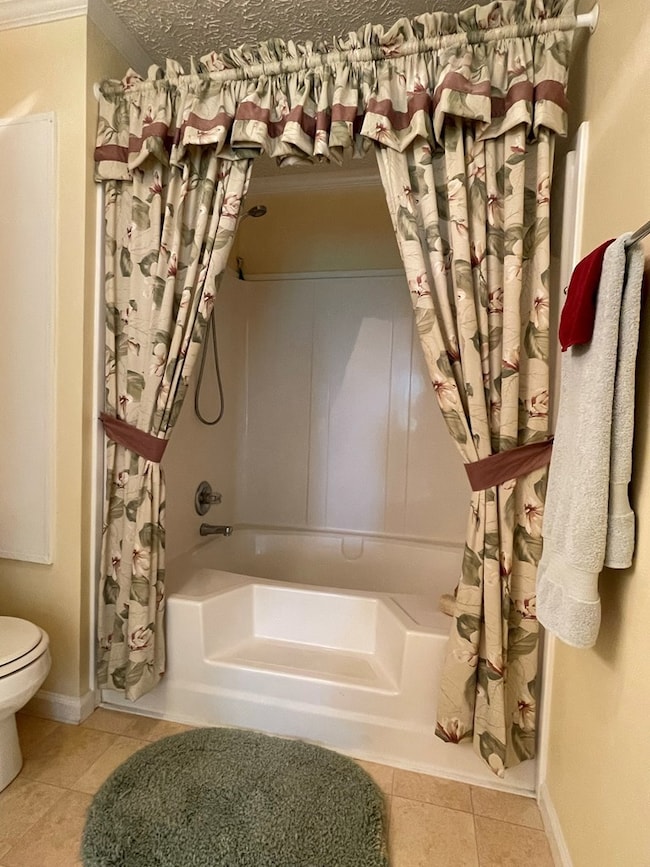 Primary shower/tub combo