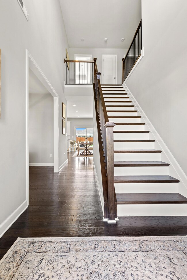 1044 Squirrel Nest Ln, Lexington, KY 40509 - photo 5