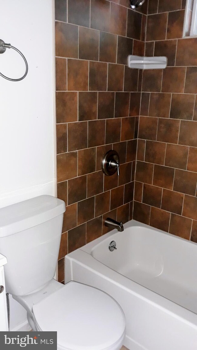 238 Arundel Rd, Pasadena, MD 21122 - photo 5