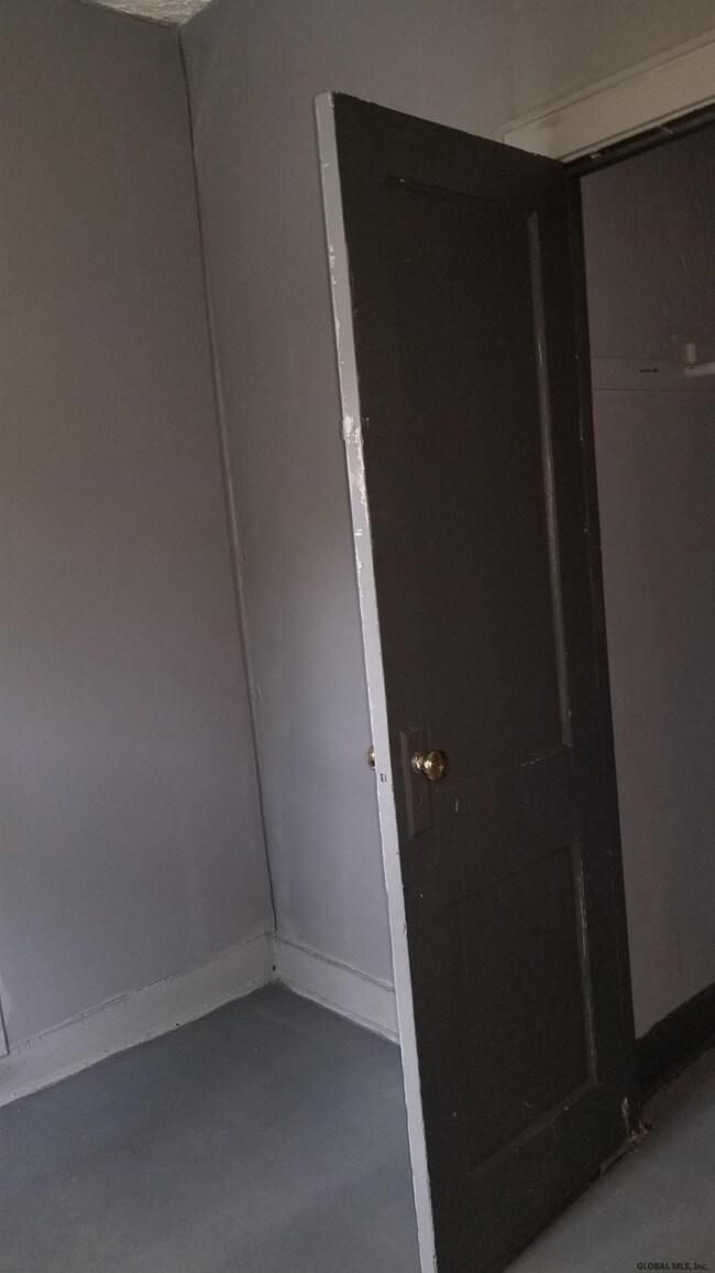 293 1st St unit 2nd floor, Albany, NY 12206 - photo 4