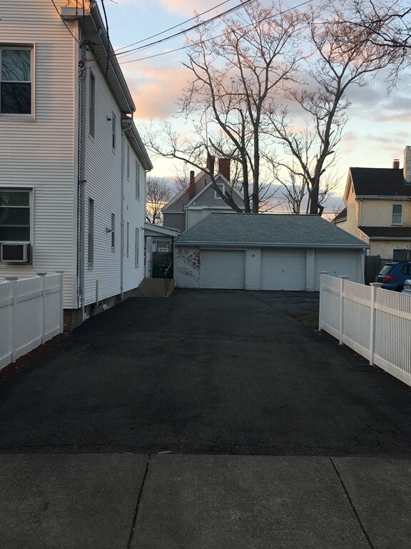 31 Wareham St unit 2F, Medford, MA 02155 - photo 5