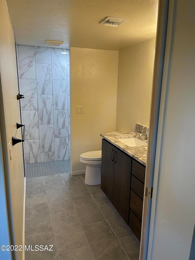 3244 E Lee St, Tucson, AZ 85716 - photo 7