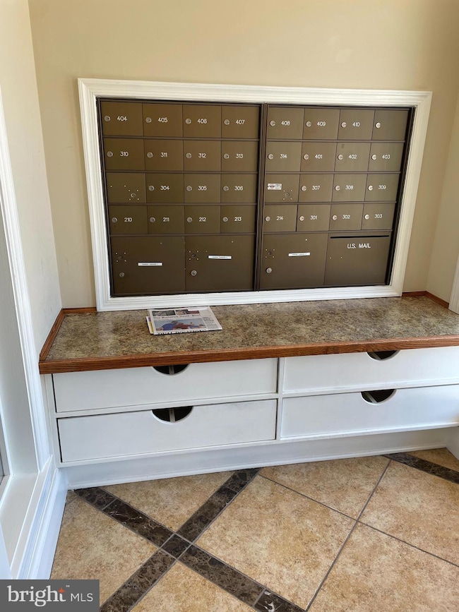 2250 Bear Den Rd unit 308, Frederick, MD 21701 - photo 3