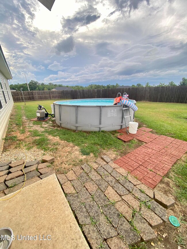 38 Meadow Path Cir, Picayune, MS 39466 - photo 7