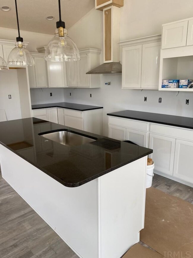 4295 Admirals Pointe Dr, Lafayette, IN 47909 - photo 3