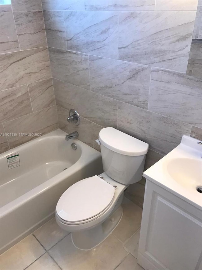 1545 NW 8th Ave unit 308, Miami, FL 33136 - photo 3