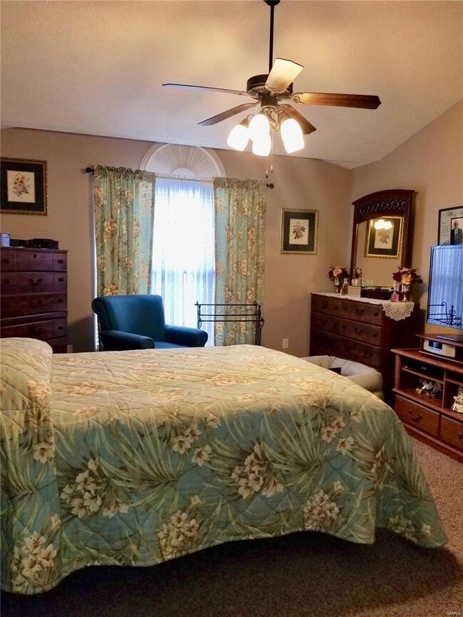 14045 Haywood Dr, Dixon, MO 65459 - photo 4