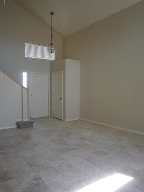 17216 N 40th Place (12)