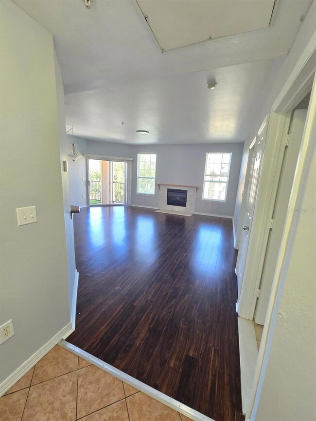 1985 Erving Cir unit 302, Ocoee, FL 34761 - photo 3