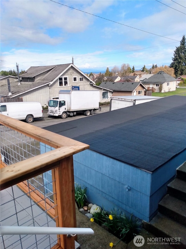 703 E 10th St, Port Angeles, WA 98362 - photo 4