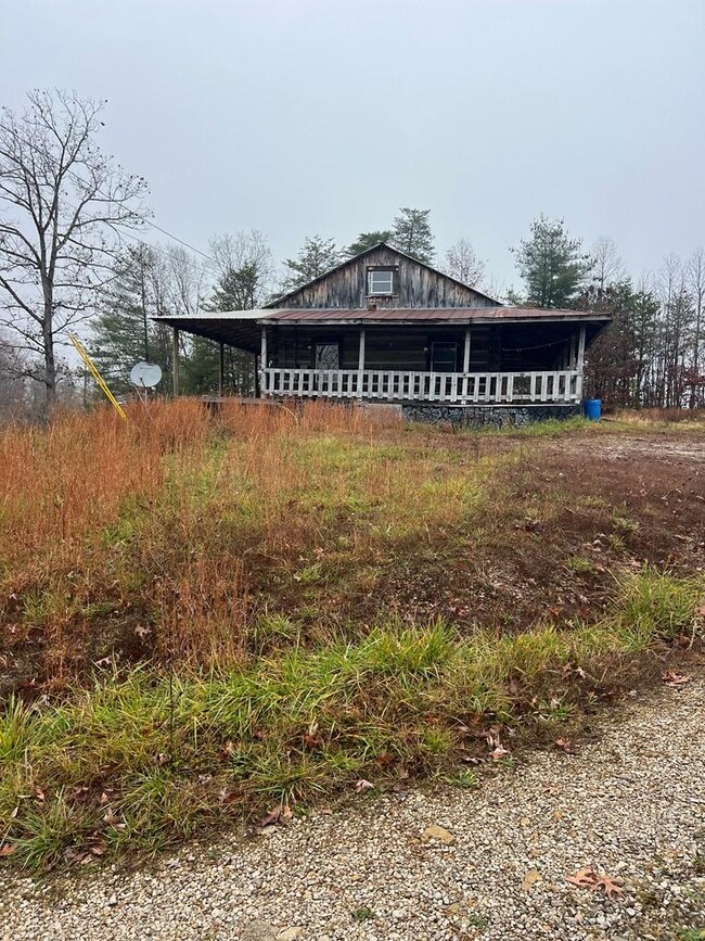 4353 Sandy Ridge Rd, Campton, KY 41301 - photo 7