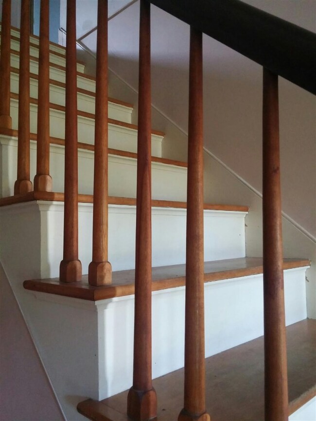 152 Elm St, Concord, NH 03303 - photo 7