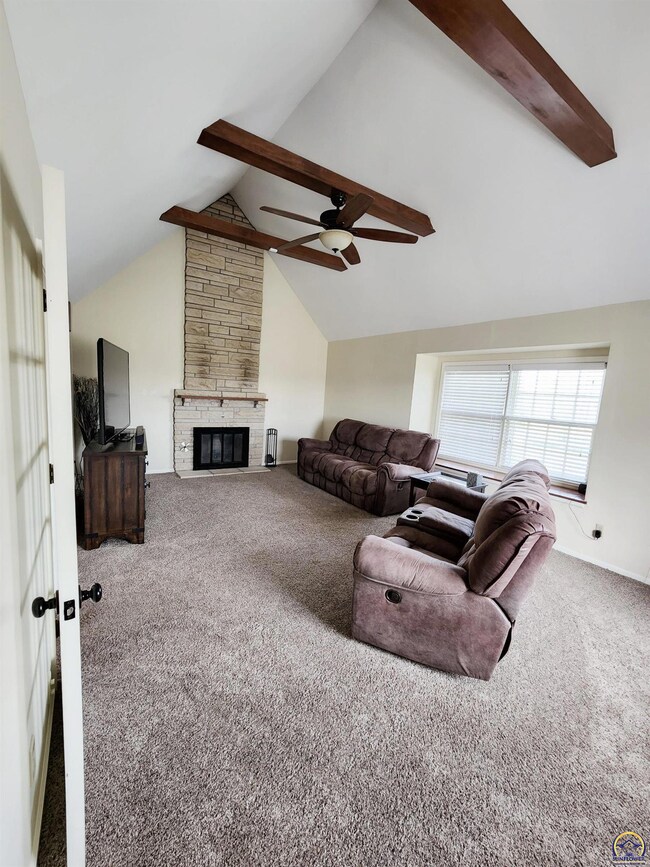 5244 SW Kent Place, Topeka, KS 66610 - photo 4