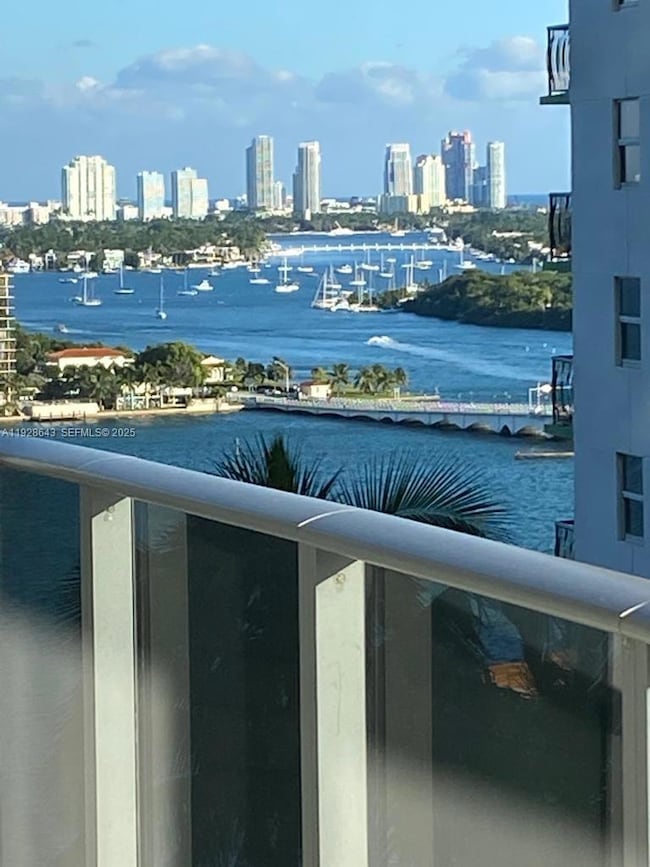 Aria on the Bay unit 1804, Miami, FL 33132 - photo 2