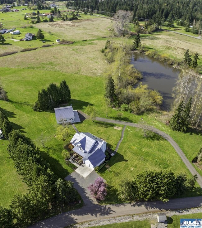 200 Osprey Glen Rd, Sequim, WA 98382 - photo 4