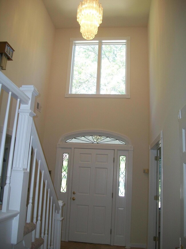 226 Saunders Ct, Cresco, PA 18326 - photo 7