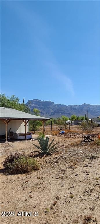 SUPERSTITION MOUNTAINS