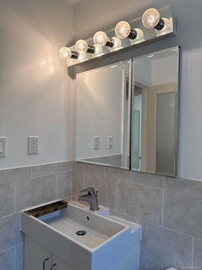 14134 33rd Ave unit 2D, Flushing, NY 11354 - photo 5