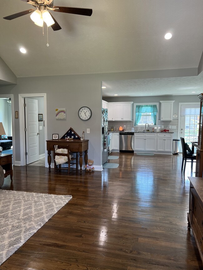 113 August Way, Shelbyville, TN 37160 - photo 4