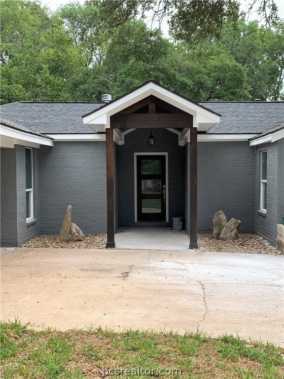 1809 Hondo Dr, College Station, TX 77840 - photo 3