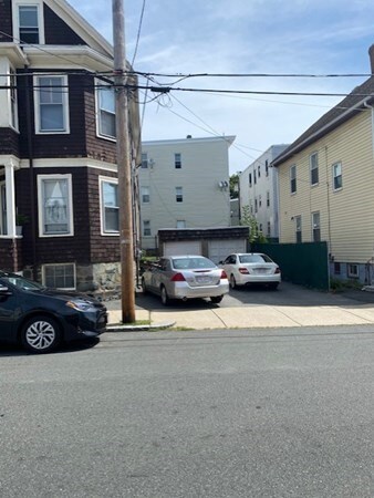 35 Wolcott St unit 1, Malden, MA 02148 - photo 2