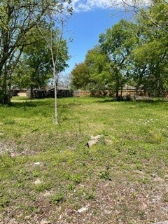 1056 South Ln, Houston, TX 77088 - photo 3