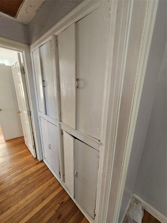 207 Moody St unit 2, Houston, TX 77009 - photo 4