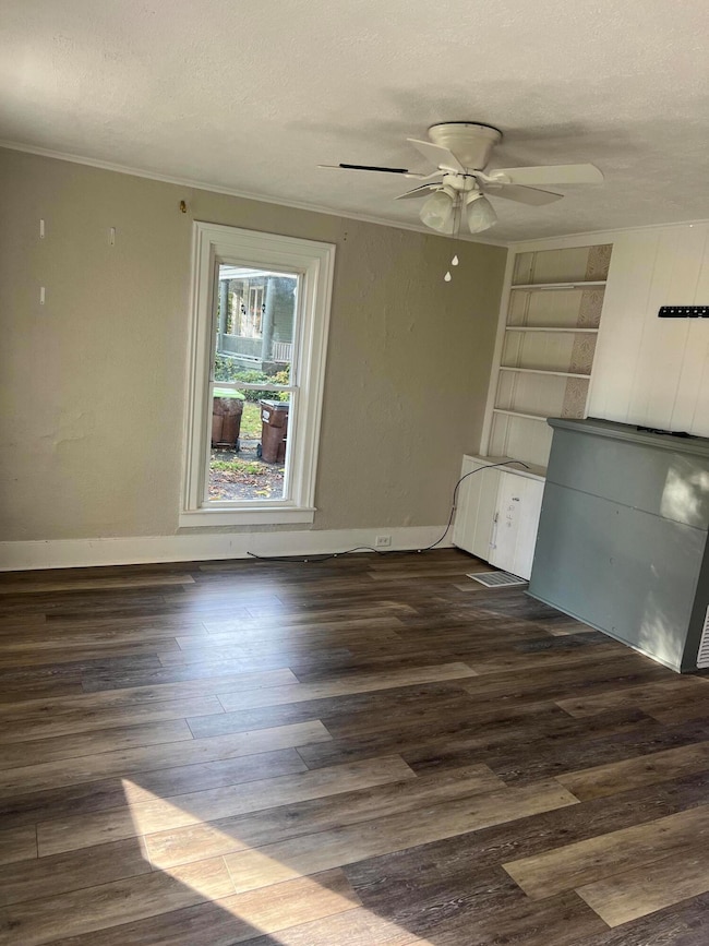 914 W Maumee St, Adrian, MI 49221 - photo 5